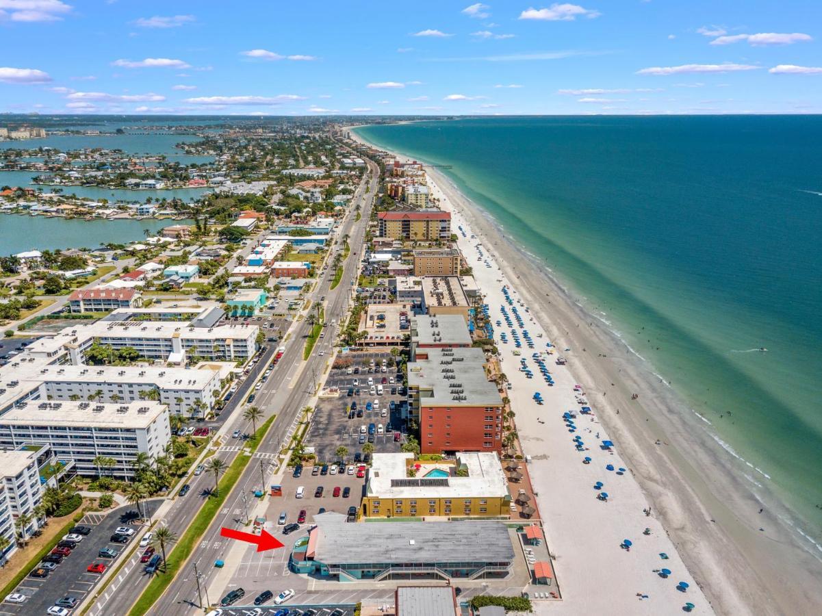 Sea Rocket 29 Apartment Сейнт Пийт Бийч Екстериор снимка